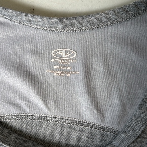 Avia‎ workout tank - Picture 4 of 9